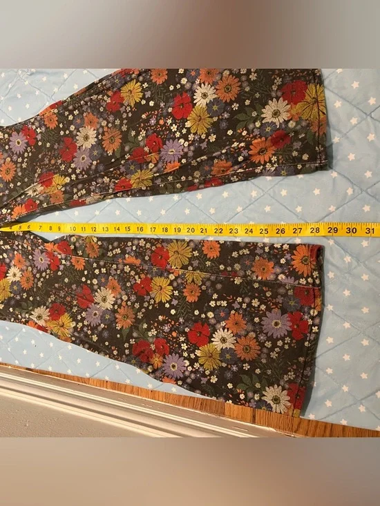 Wrangler Women's Bloom Print Wanderer Flare Jeans - Picture 6 of 11